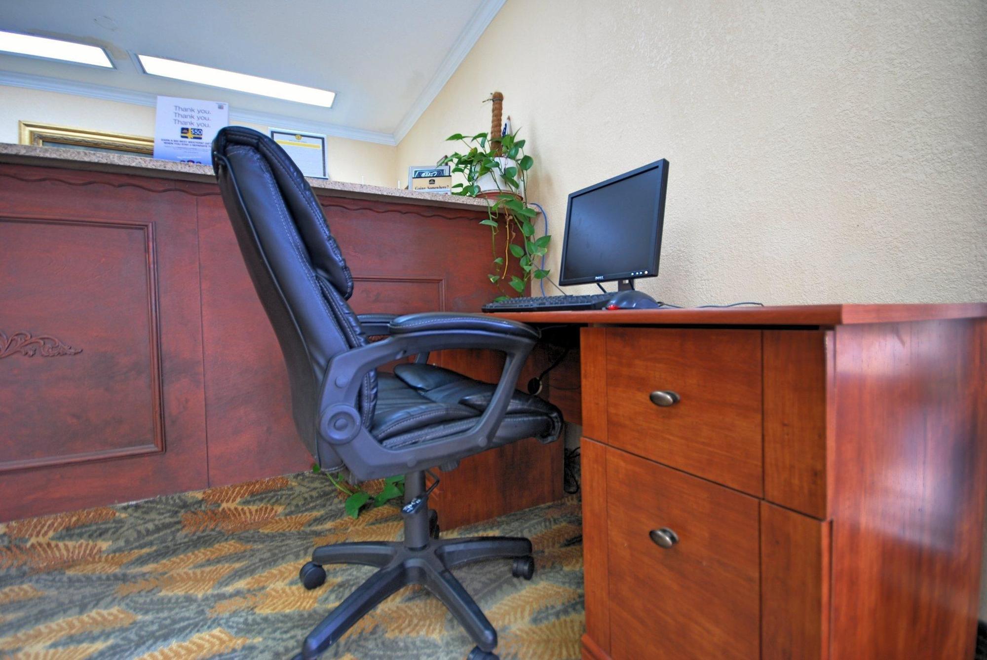 Americas Best Value Inn Killeen Ft Hood Exterior foto